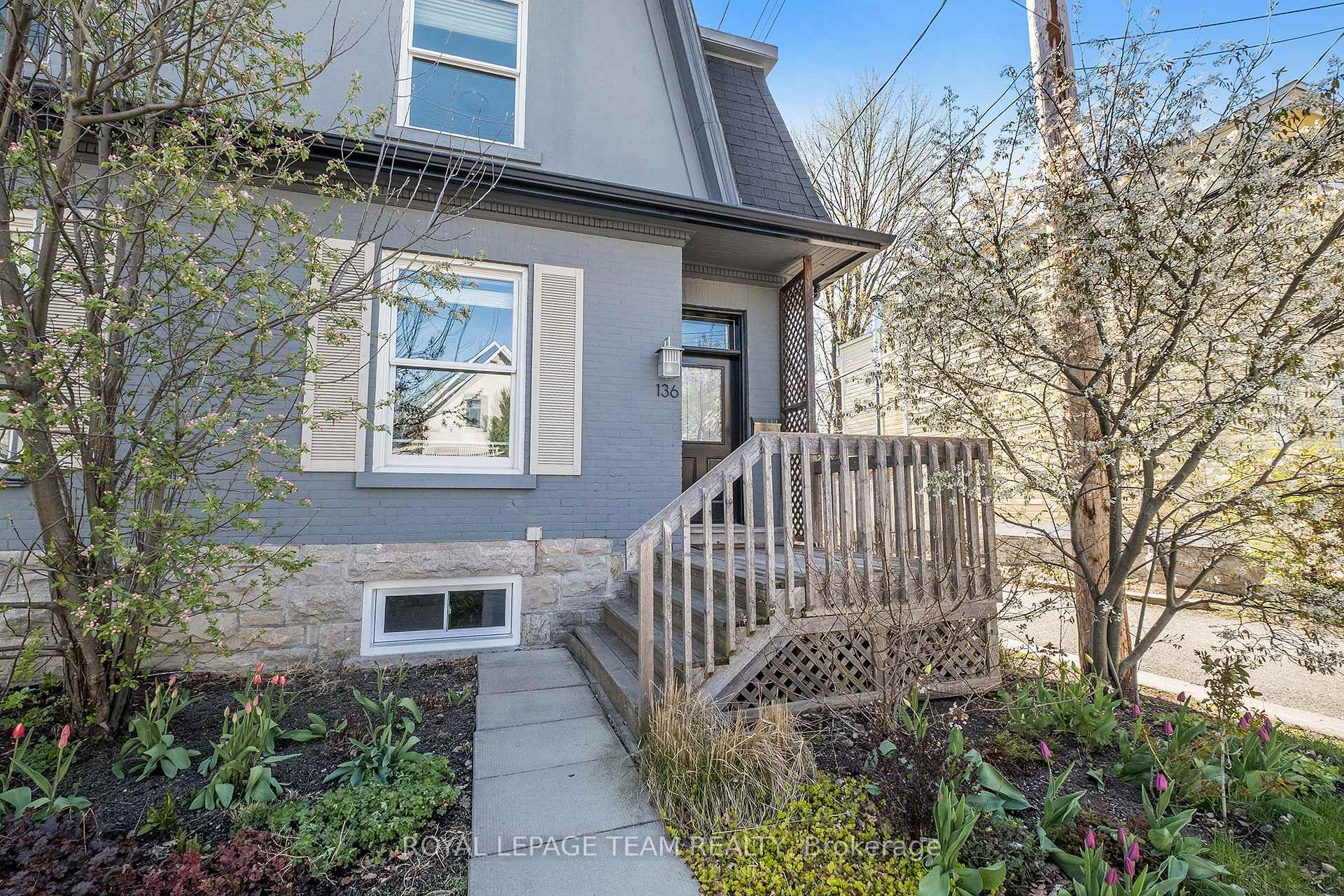 Photo 35 of 136 Keefer Street, Ottawa, New Edinburgh — HOMEH