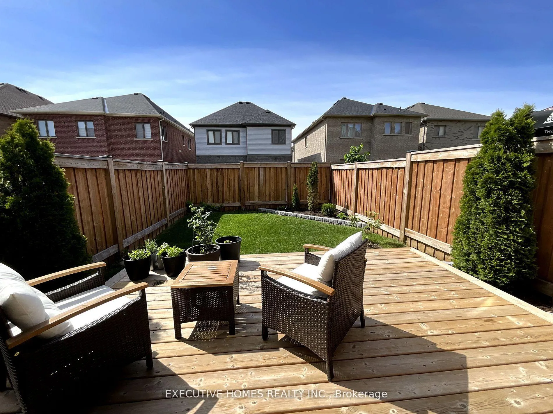 Photo 24 of 51 Lorne Thomas Place, New Tecumseth, Alliston — HOMEH