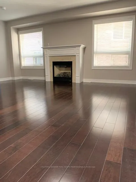 Photo 9 of 137 Four Seasons Crescent, Newmarket, Woodland Hill — HOMEH