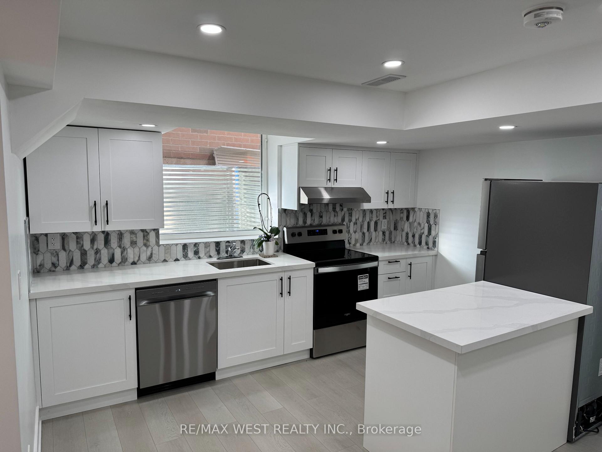 Photo 4 of 456 Tyrone Crescent, Milton, Willmott — HOMEH