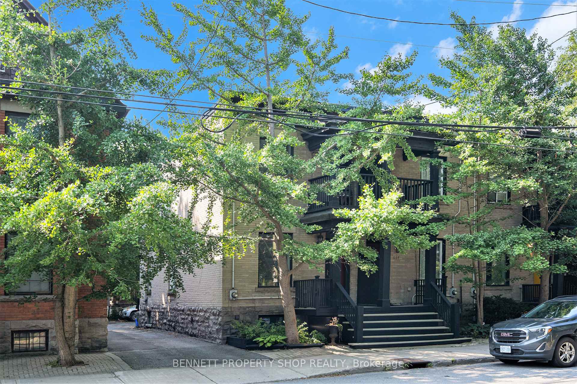 Photo 1 of 636 Gladstone Avenue, Ottawa, Ottawa Centre — HOMEH