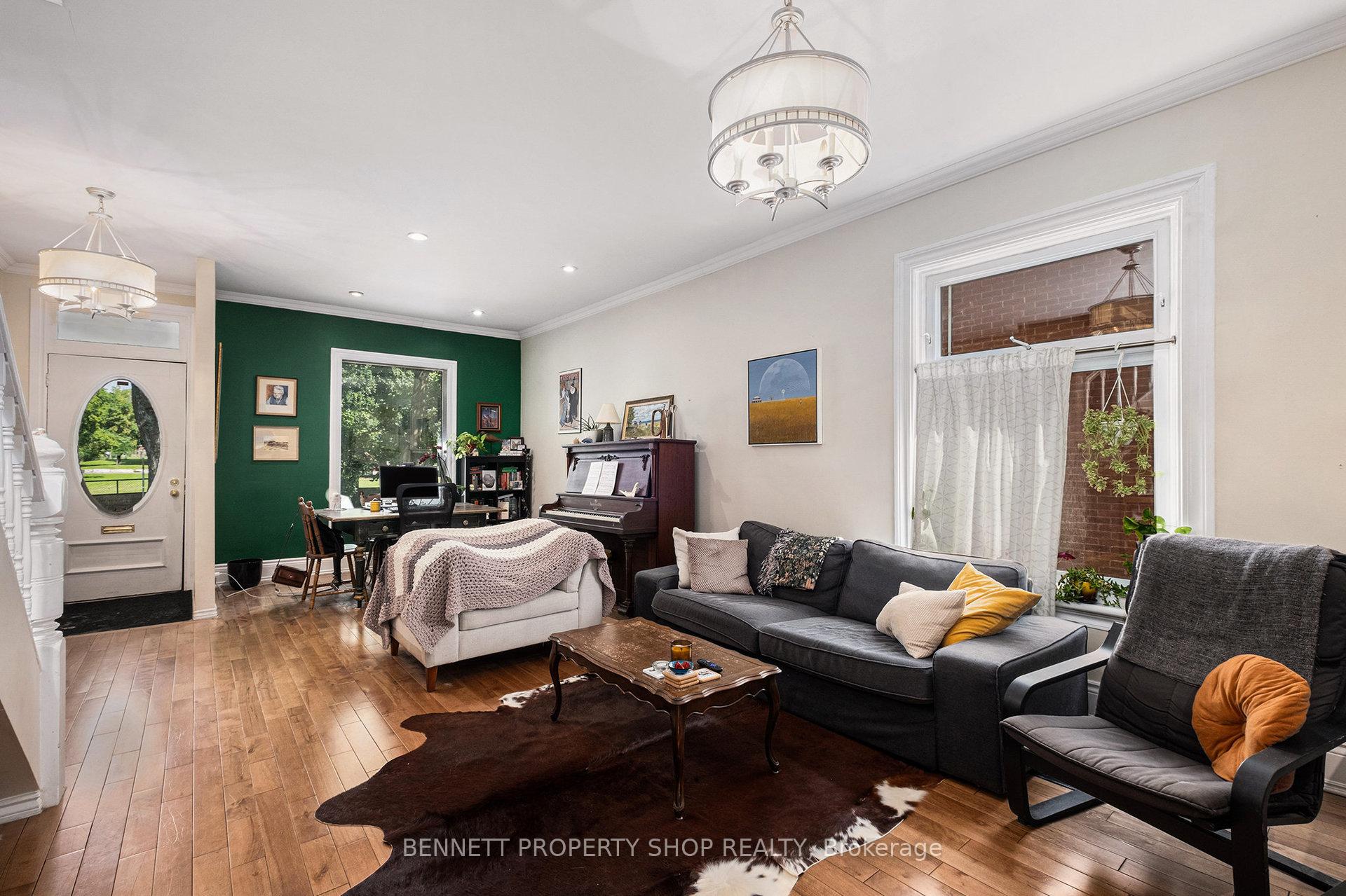 Photo 5 of 636 Gladstone Avenue, Ottawa, Ottawa Centre — HOMEH