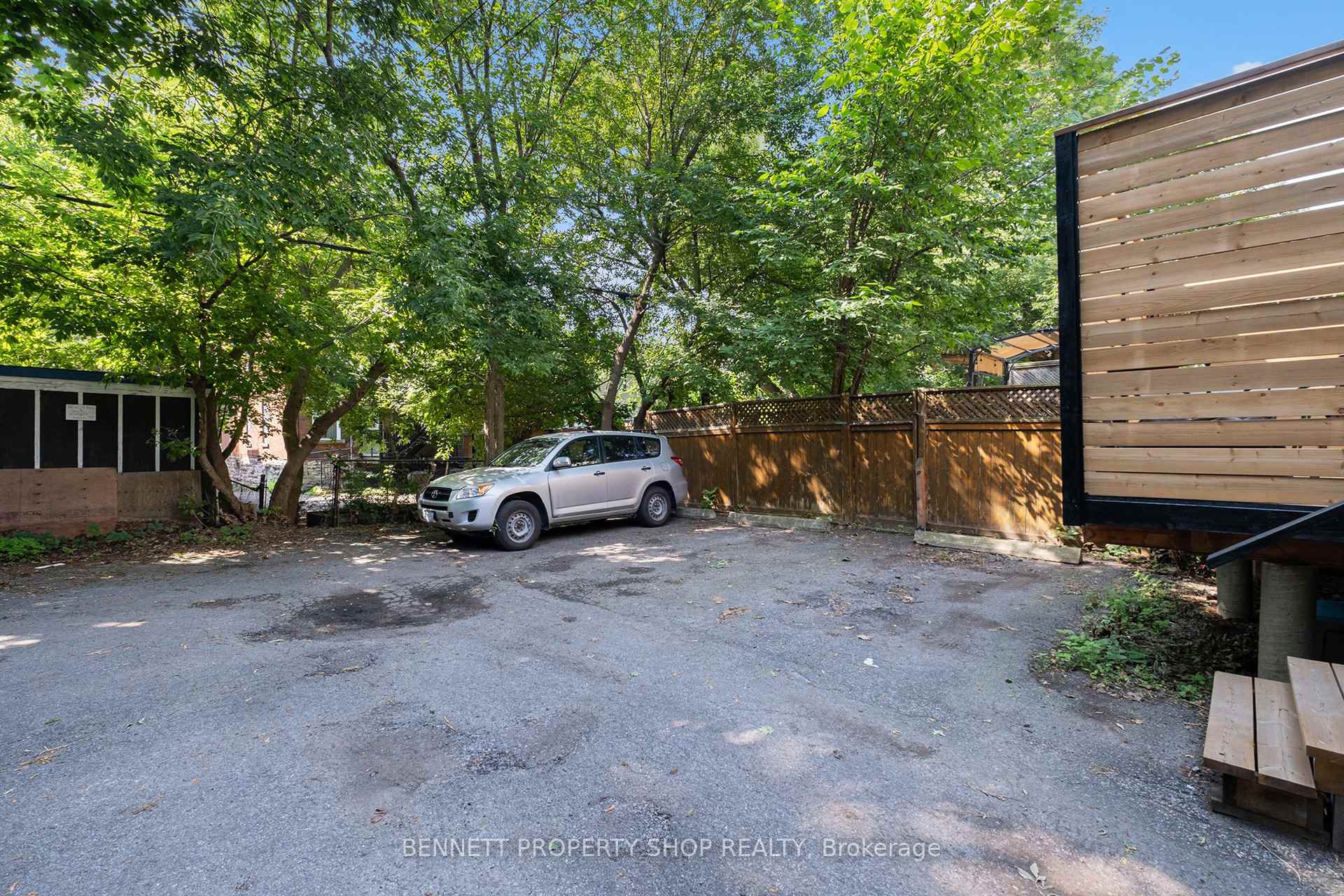 Photo 18 of 636 Gladstone Avenue, Ottawa, Ottawa Centre — HOMEH