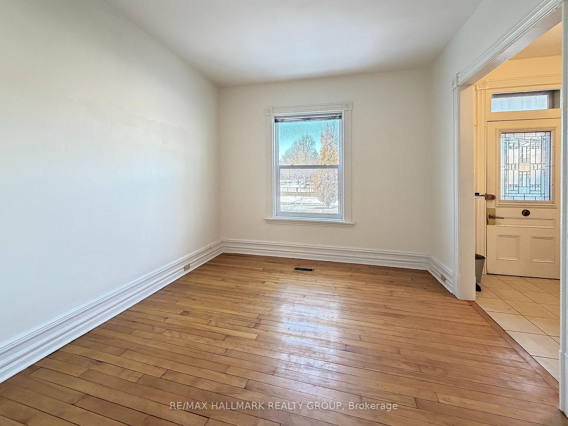 Photo 7 of 622 Gladstone Avenue, Ottawa, Ottawa Centre — HOMEH