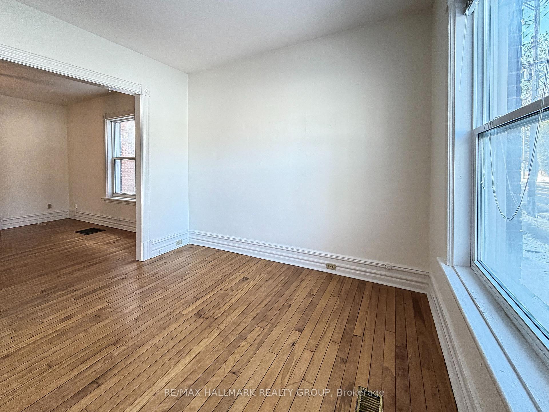 Photo 11 of 622 Gladstone Avenue, Ottawa, Ottawa Centre — HOMEH