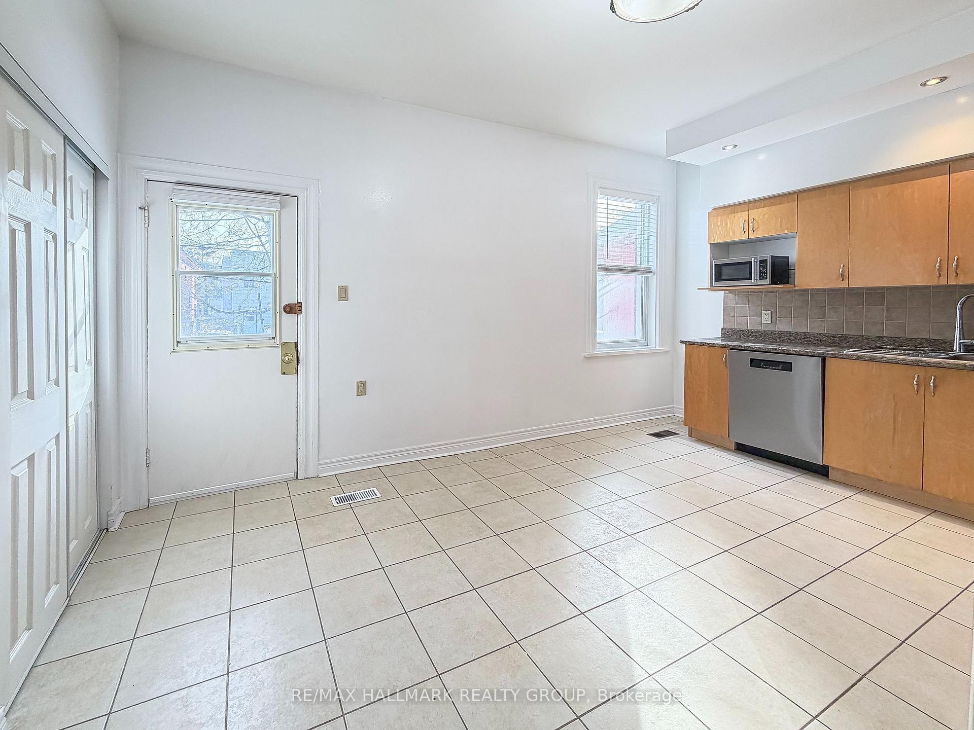 Photo 13 of 622 Gladstone Avenue, Ottawa, Ottawa Centre — HOMEH