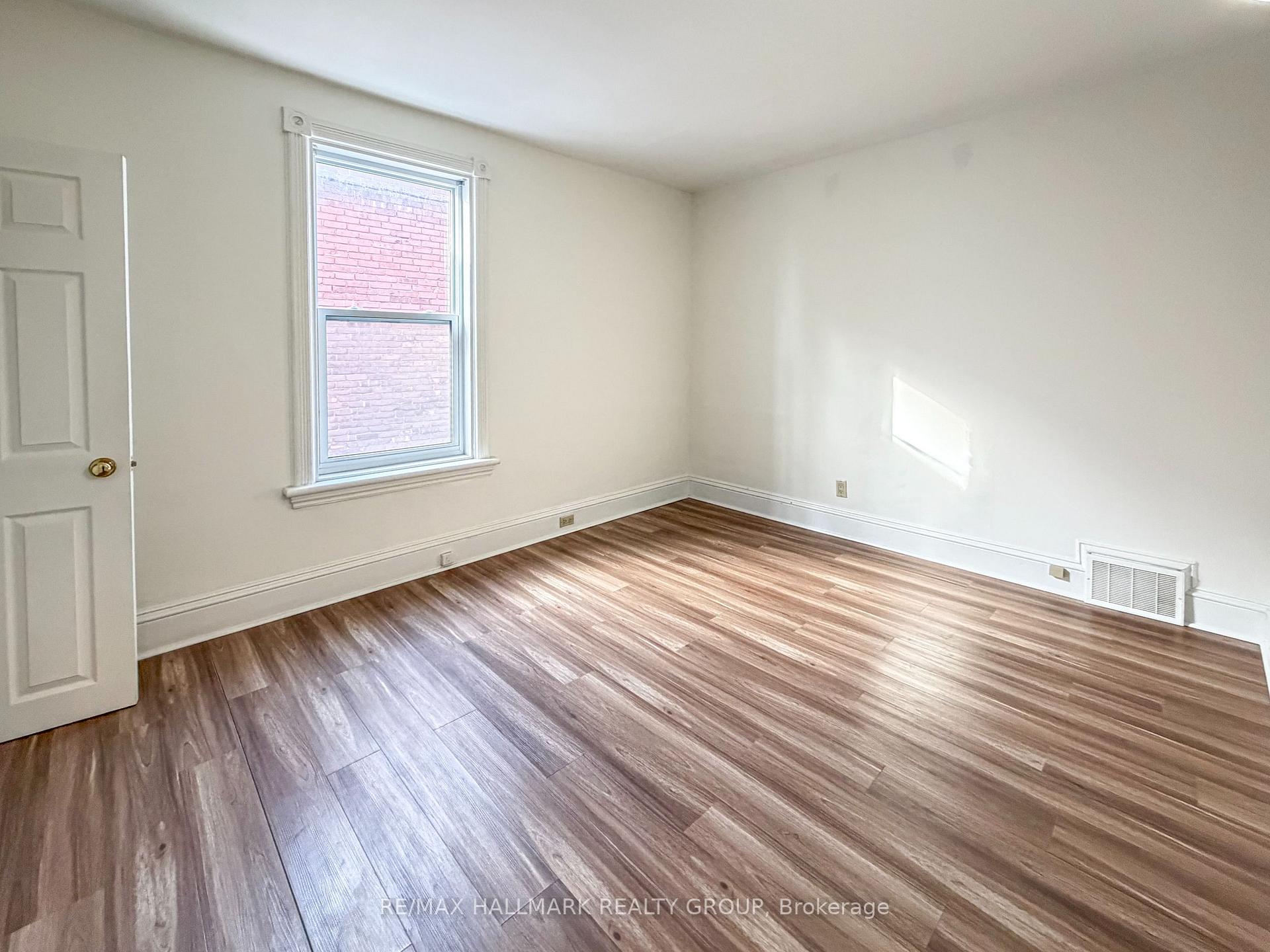 Photo 20 of 622 Gladstone Avenue, Ottawa, Ottawa Centre — HOMEH