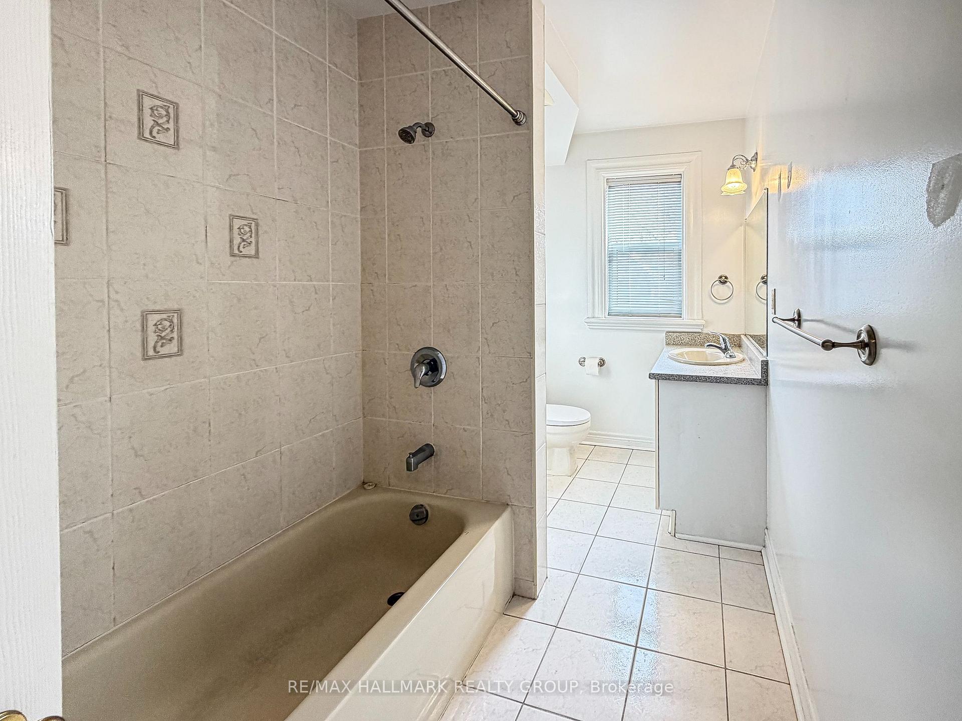 Photo 30 of 622 Gladstone Avenue, Ottawa, Ottawa Centre — HOMEH