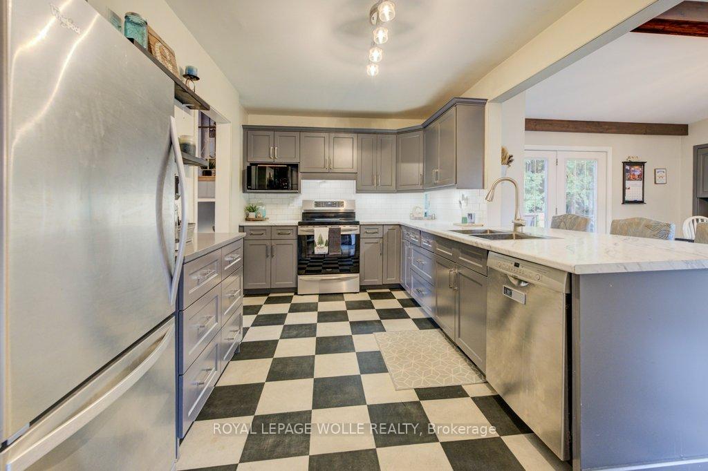 Photo 14 of 4 Mcdonald Street W, North Perth, Listowel — HOMEH