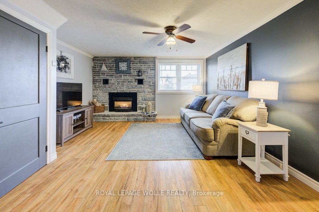 Photo 32 of 4 Mcdonald Street W, North Perth, Listowel — HOMEH