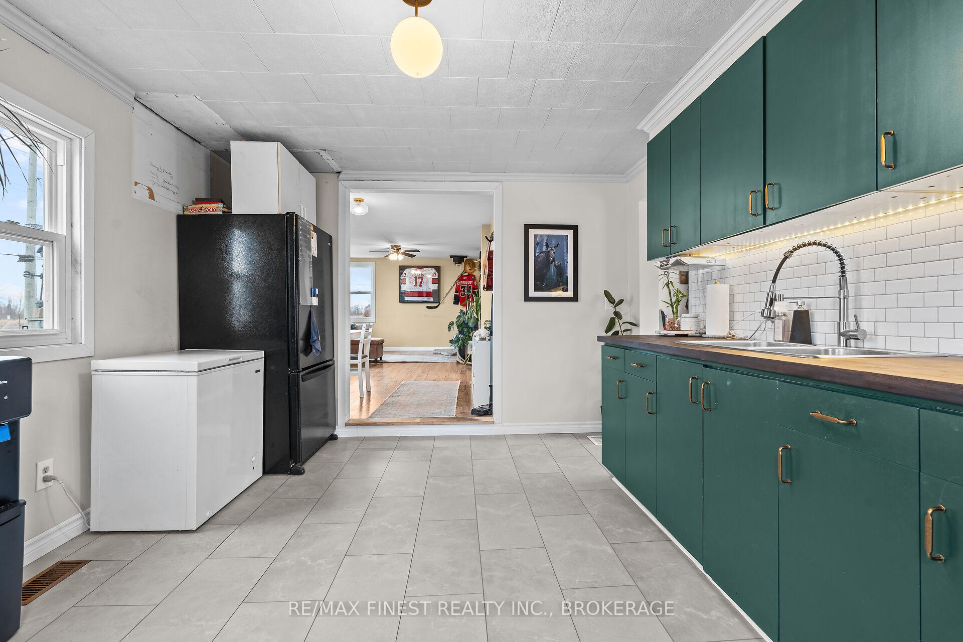 Photo 18 of 1476 Westbrook Road, Kingston, City Northwest — HOMEH