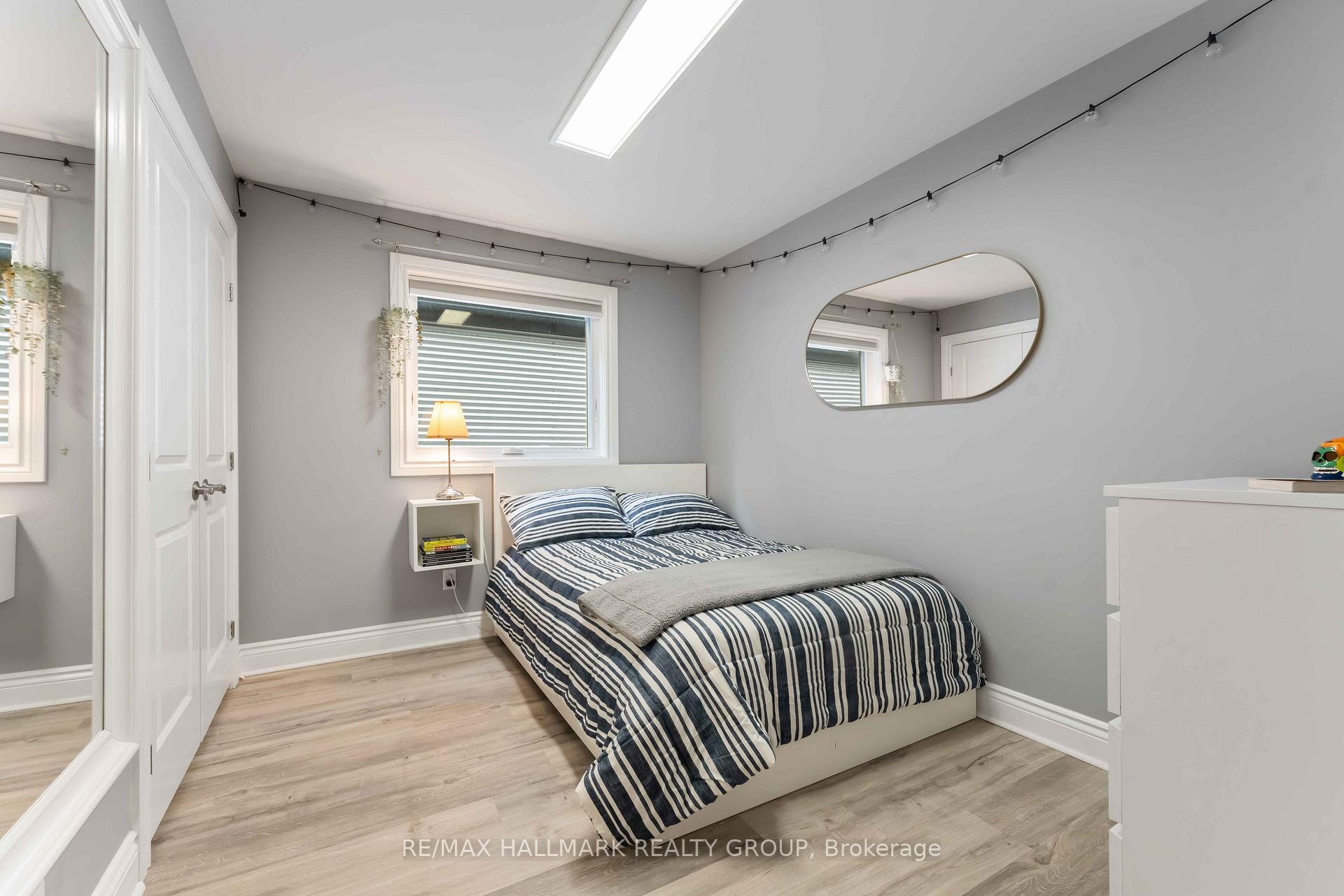 Photo 23 of Unit A, 142 Queen Mary Street, Ottawa, Overbrook/Castle Heights — HOMEH