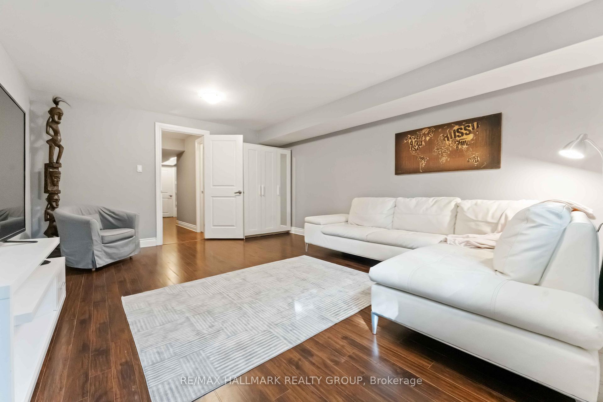 Photo 27 of Unit A, 142 Queen Mary Street, Ottawa, Overbrook/Castle Heights — HOMEH