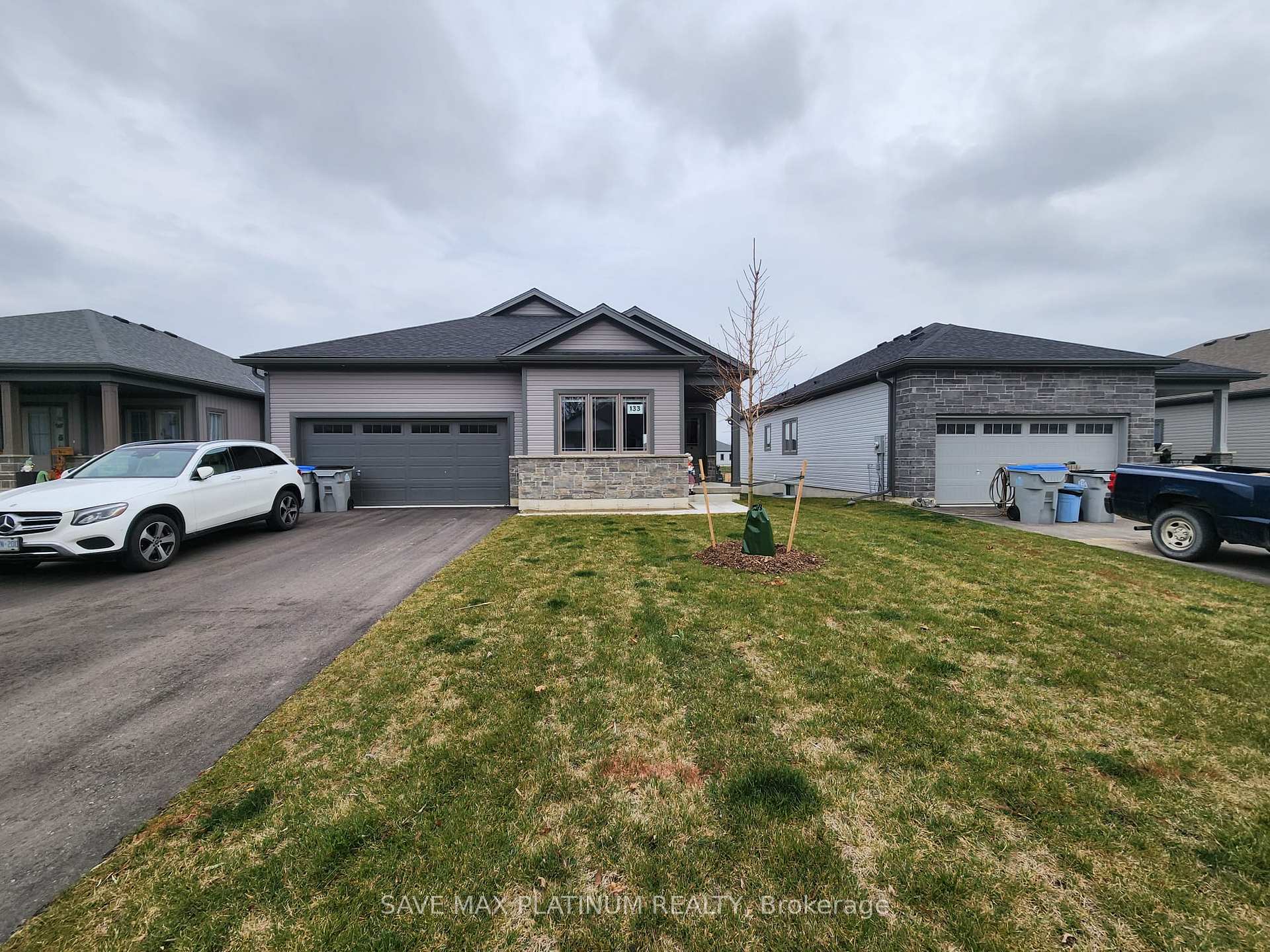 Photo 1 of 133 Ellen Street S, North Perth, Elma — HOMEH
