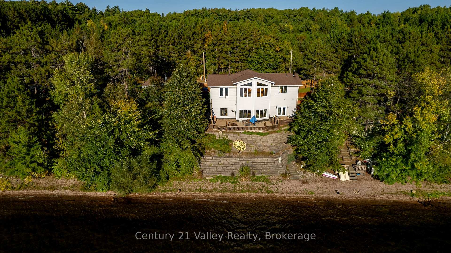 Photo 41 of 563 Island View Drive, North Algona Wilberforce, North Algona/Wilberforce Twp — HOMEH