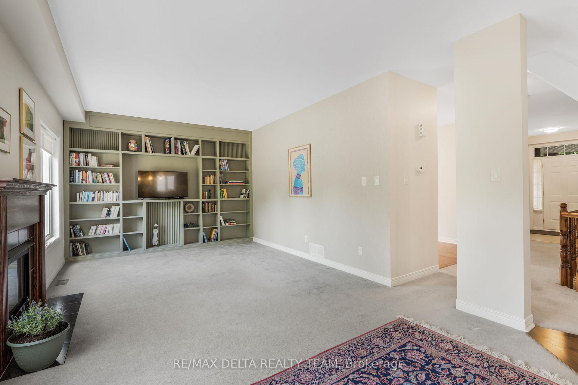 Photo 14 of 17 Solace Court, Ottawa, Carson Meadows — HOMEH