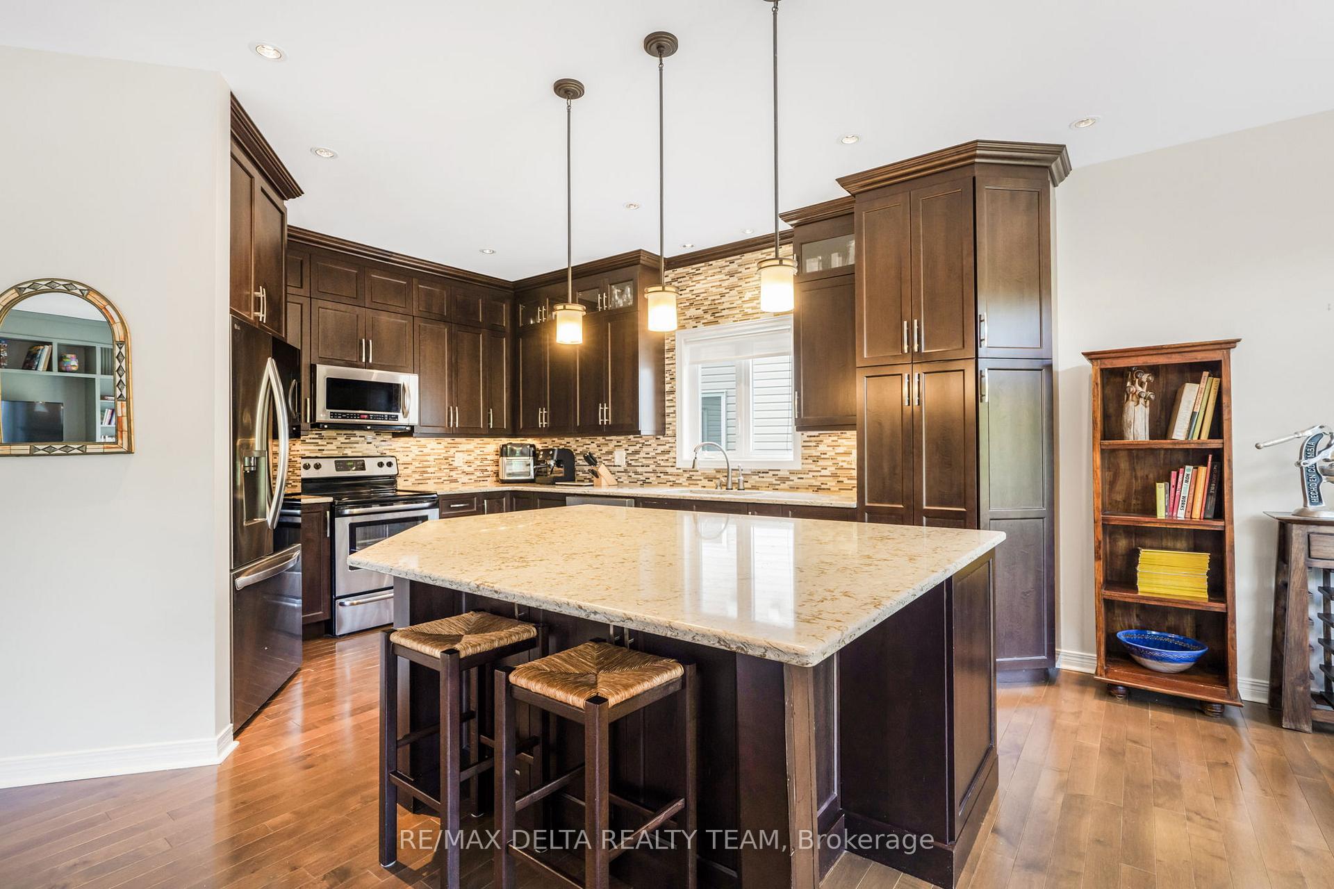 Photo 17 of 17 Solace Court, Ottawa, Carson Meadows — HOMEH