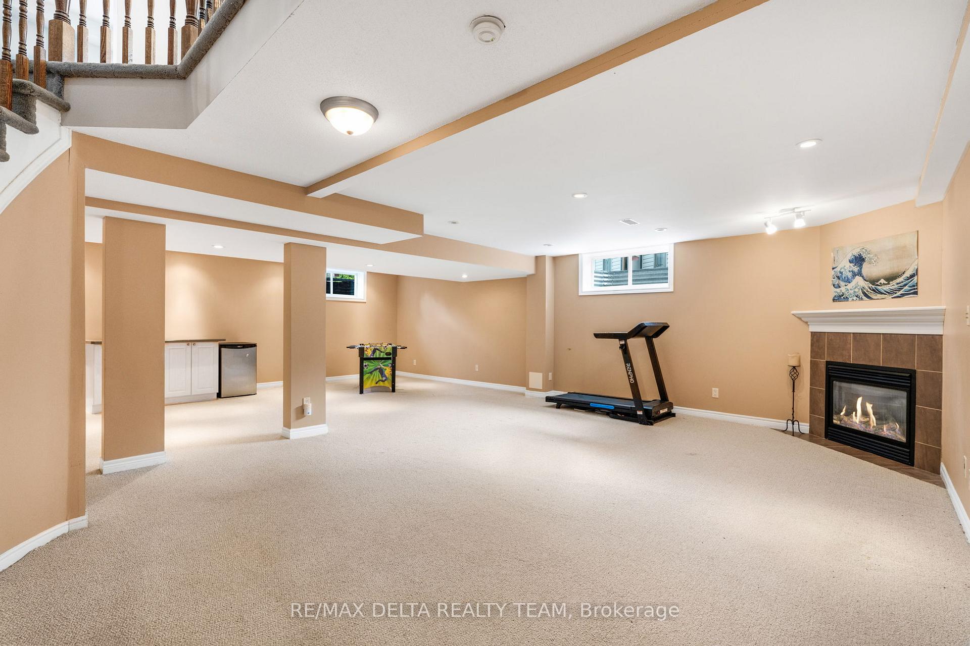Photo 21 of 17 Solace Court, Ottawa, Carson Meadows — HOMEH