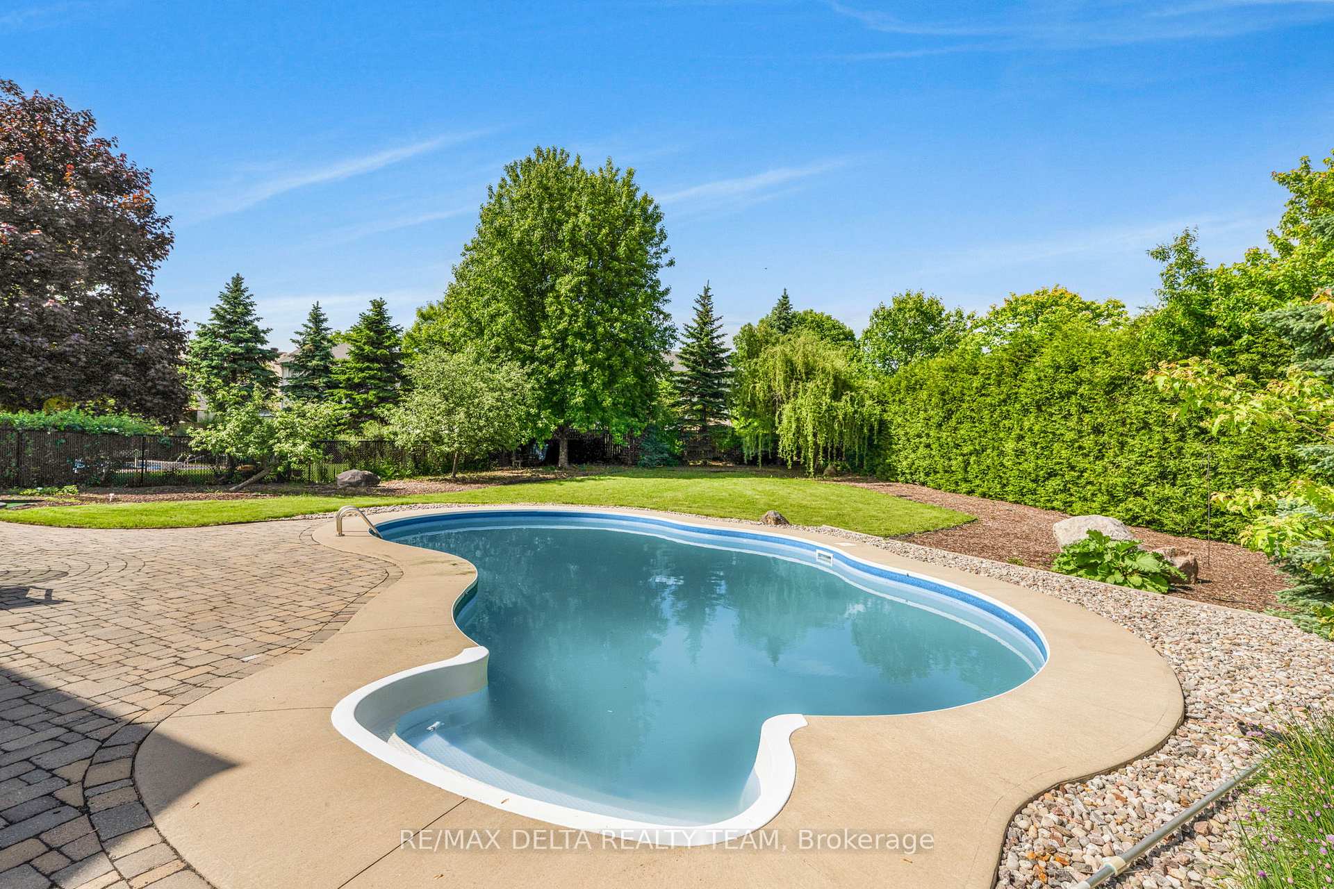 Photo 36 of 17 Solace Court, Ottawa, Carson Meadows — HOMEH