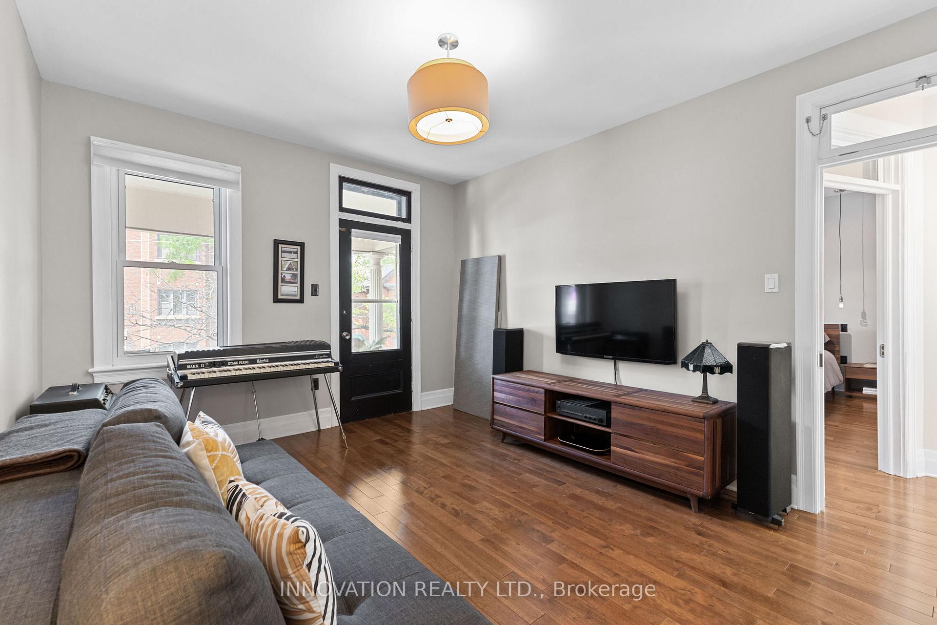 Photo 16 of 576 MacLaren Street, Ottawa, Ottawa Centre — HOMEH