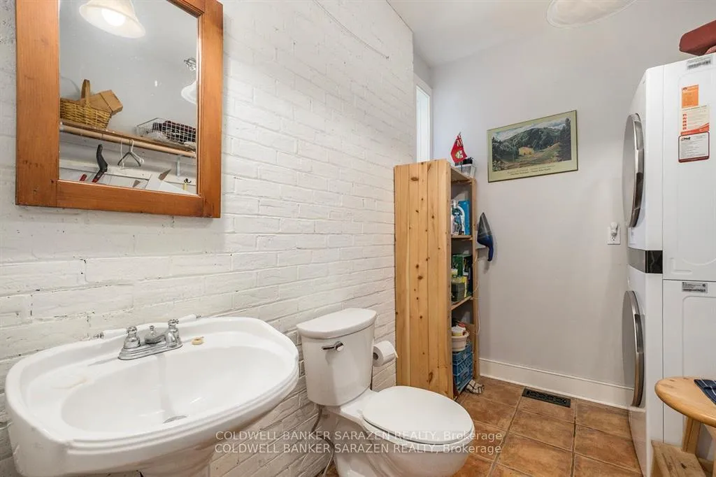 Photo 14 of 61 Drummond Street E, Perth — HOMEH