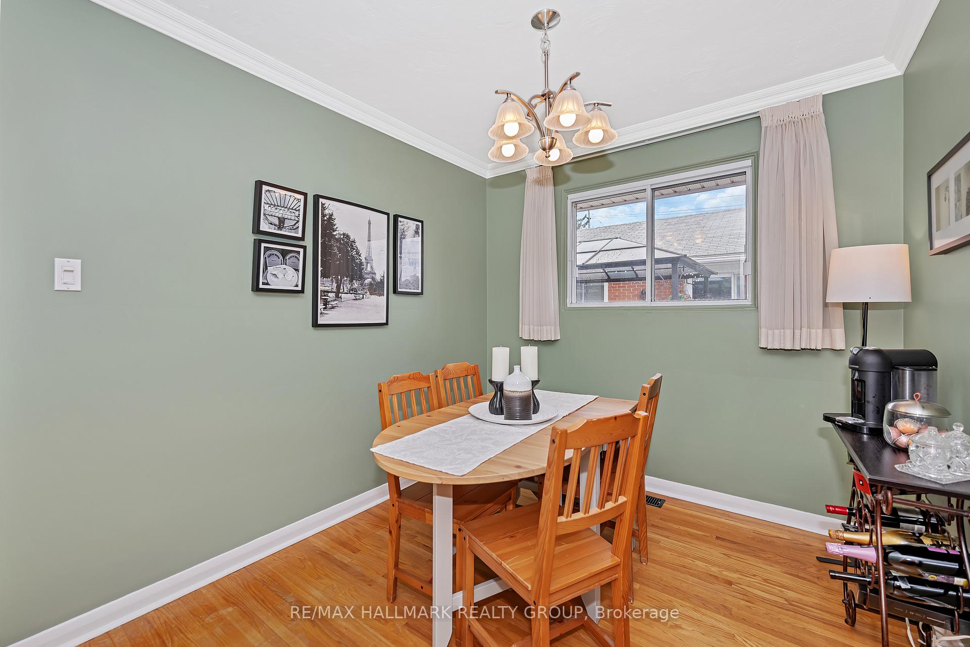Photo 11 of 1144 Cobden Road, Ottawa, Queensway Terrace South/Ridgeview — HOMEH