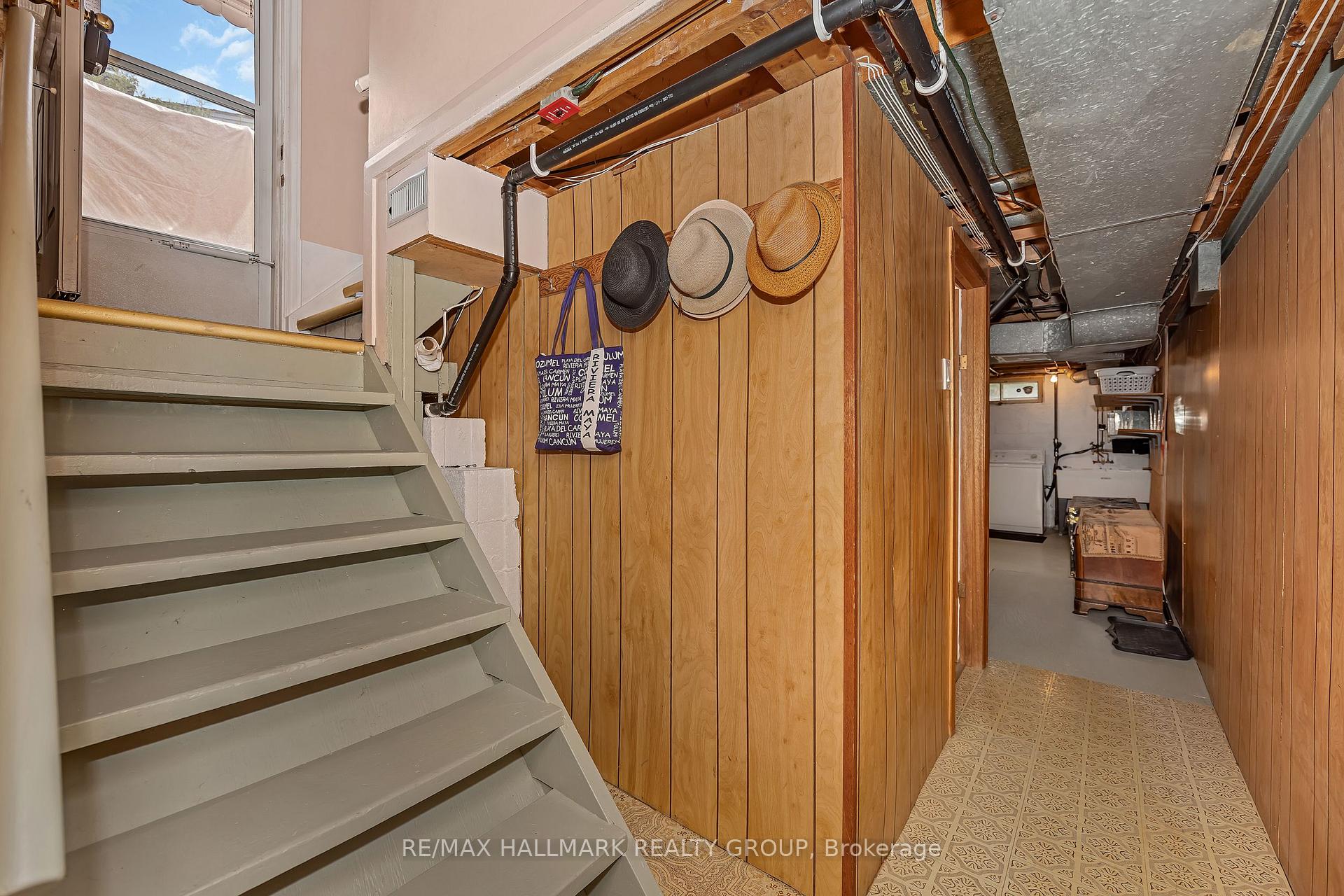 Photo 31 of 1144 Cobden Road, Ottawa, Queensway Terrace South/Ridgeview — HOMEH