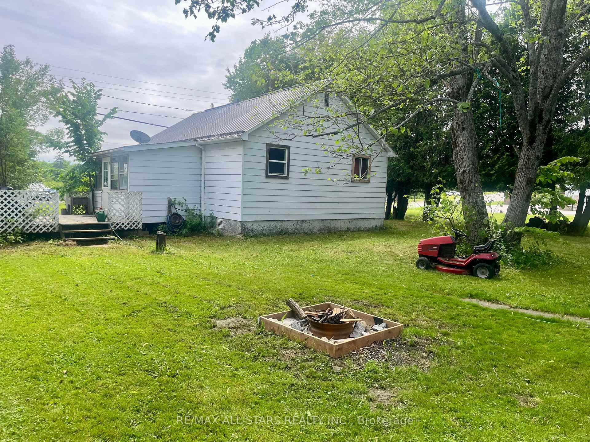 Photo 1 of 10750 ON-522, Parry Sound Remote Area, Arnstein — HOMEH