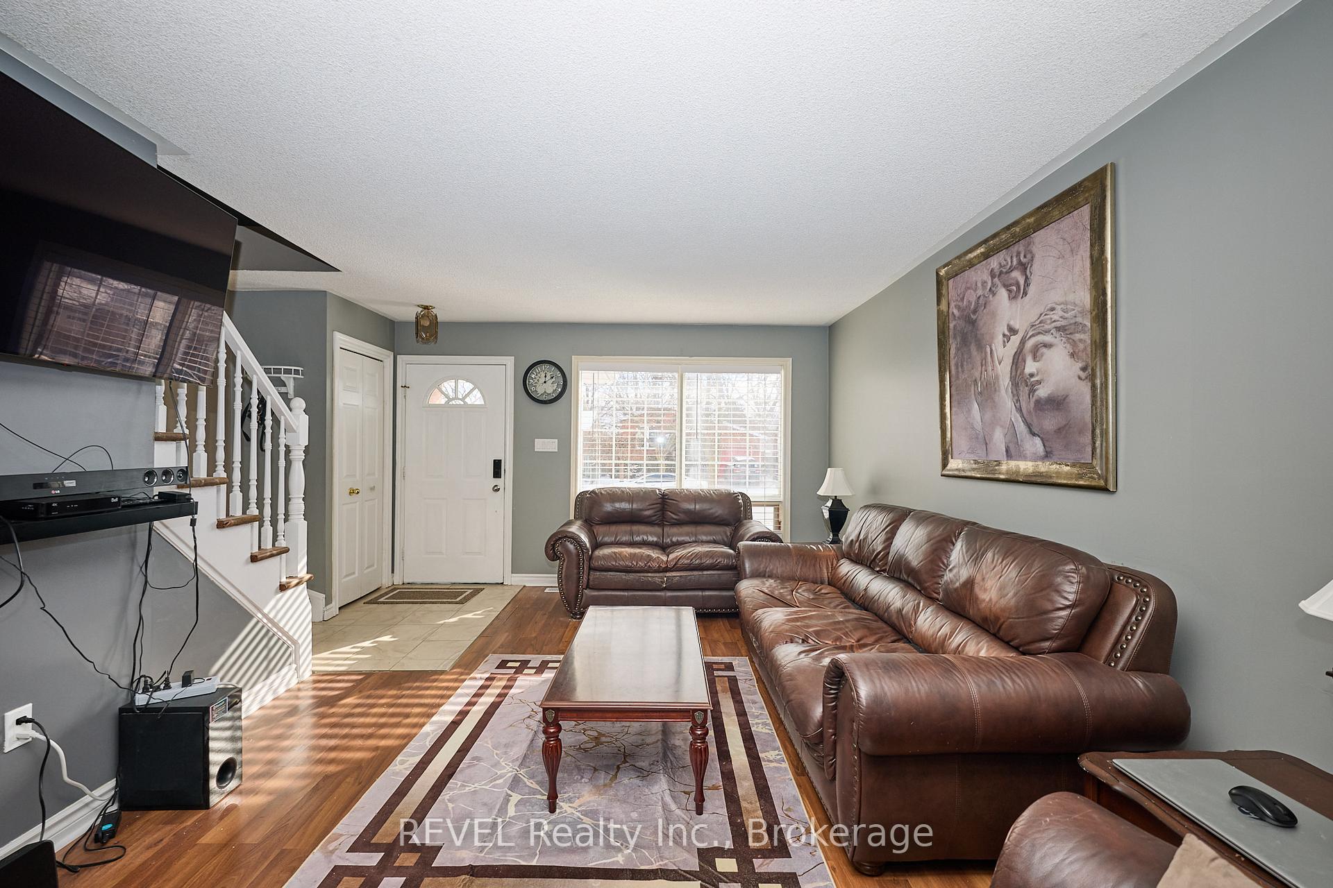Photo 8 of 6615 Harper Drive, Niagara Falls, Morrison — HOMEH