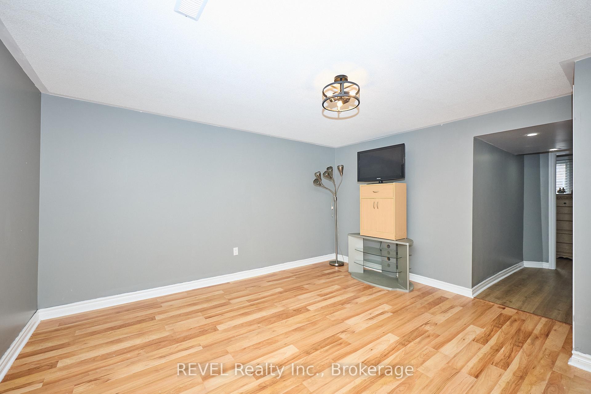 Photo 27 of 6615 Harper Drive, Niagara Falls, Morrison — HOMEH