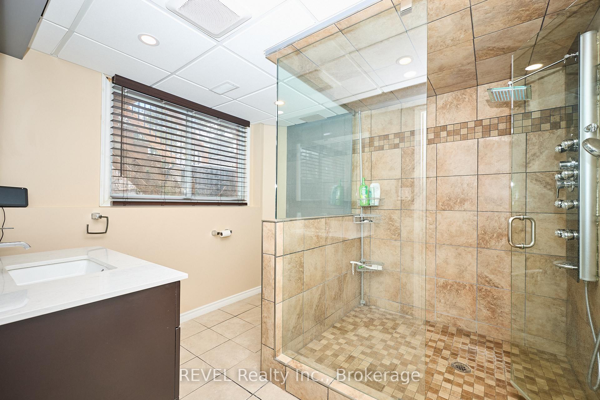 Photo 33 of 6615 Harper Drive, Niagara Falls, Morrison — HOMEH