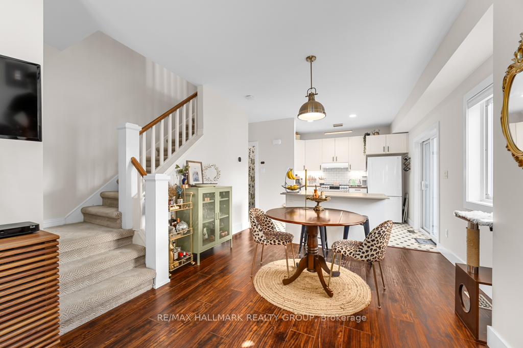 Photo 15 of 44 Putman Avenue, Ottawa, Lindenlea — HOMEH