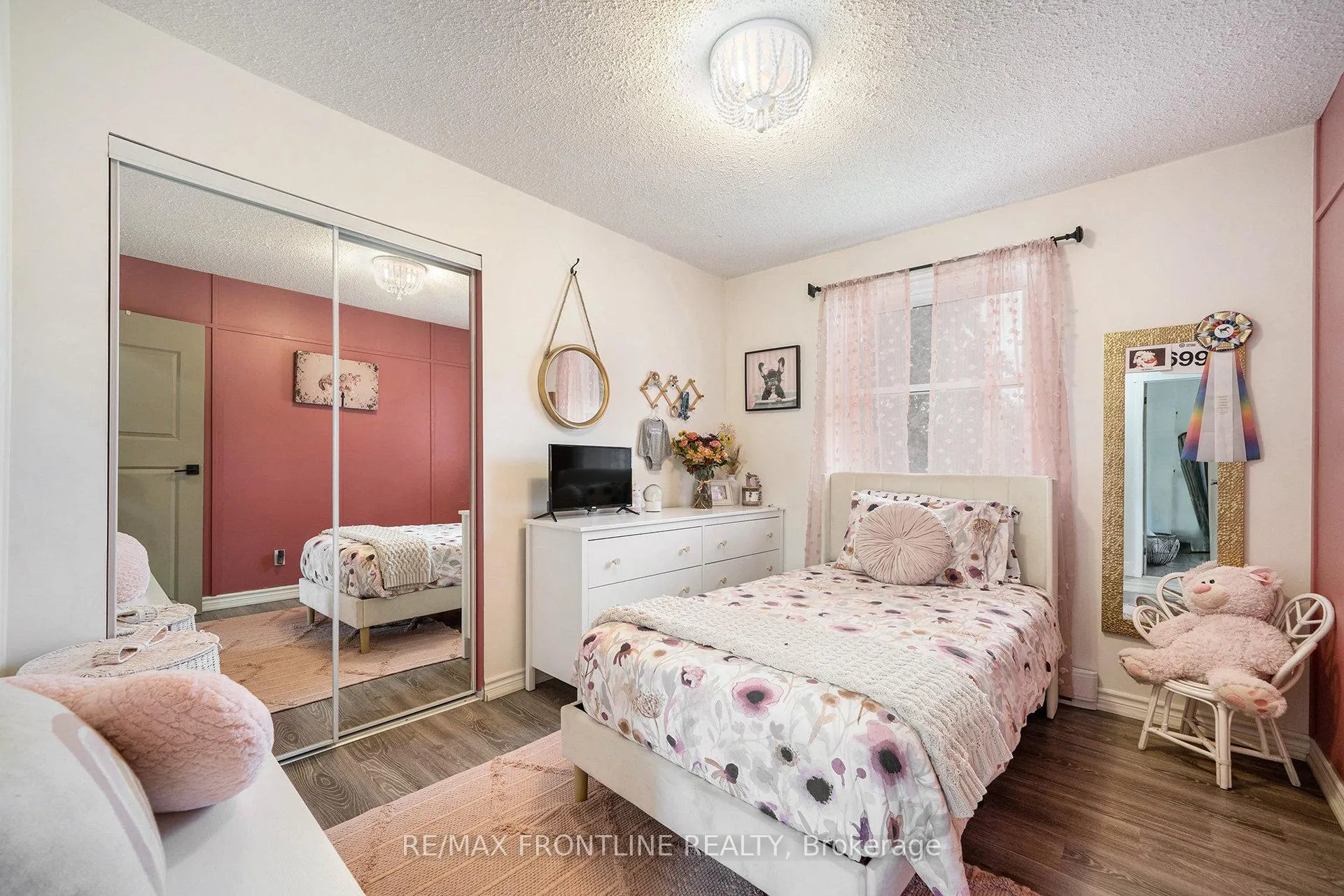 Photo 12 of 10 Mather Street, Perth — HOMEH