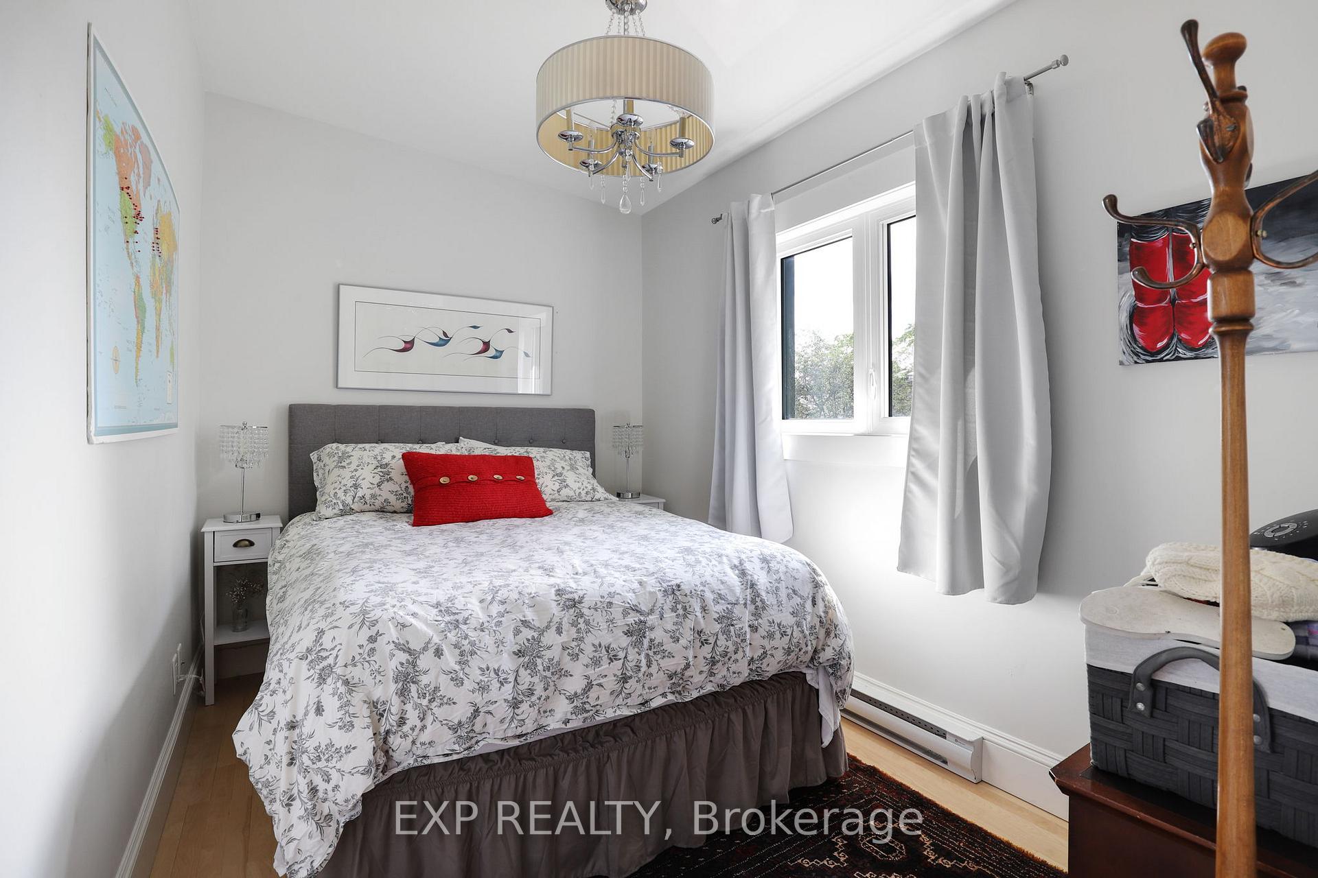 Photo 13 of 22 Delaware Avenue, Ottawa, Ottawa Centre/Golden Triangle — HOMEH