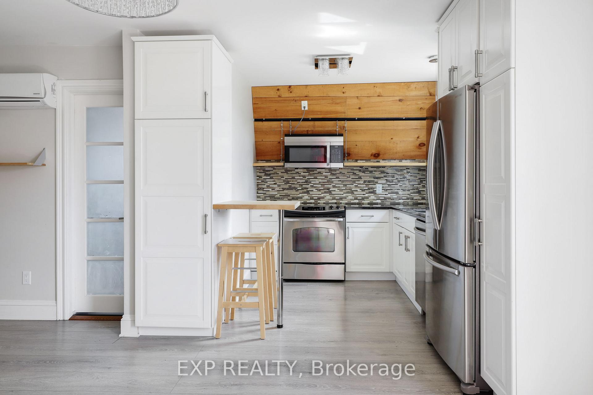 Photo 24 of 22 Delaware Avenue, Ottawa, Ottawa Centre/Golden Triangle — HOMEH