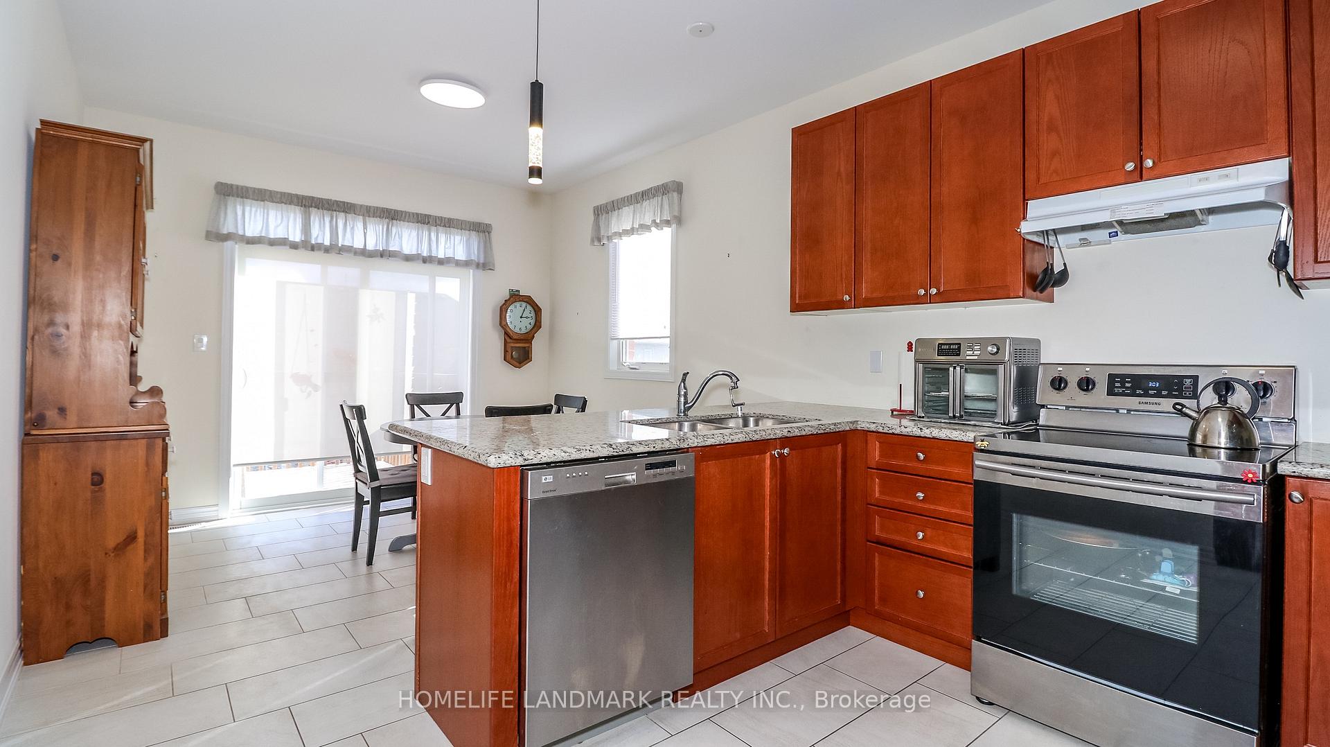 Photo 29 of 3045 Monarch Drive, Orillia — HOMEH