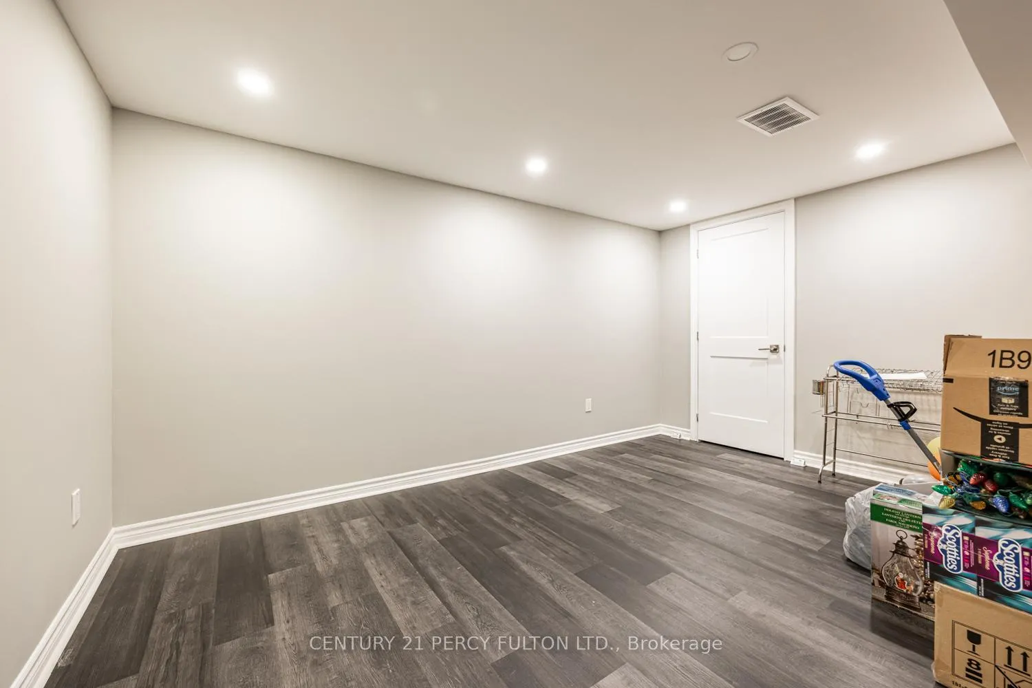 Photo 29 of 2486 Bridle Road, Oshawa, Windfields — HOMEH