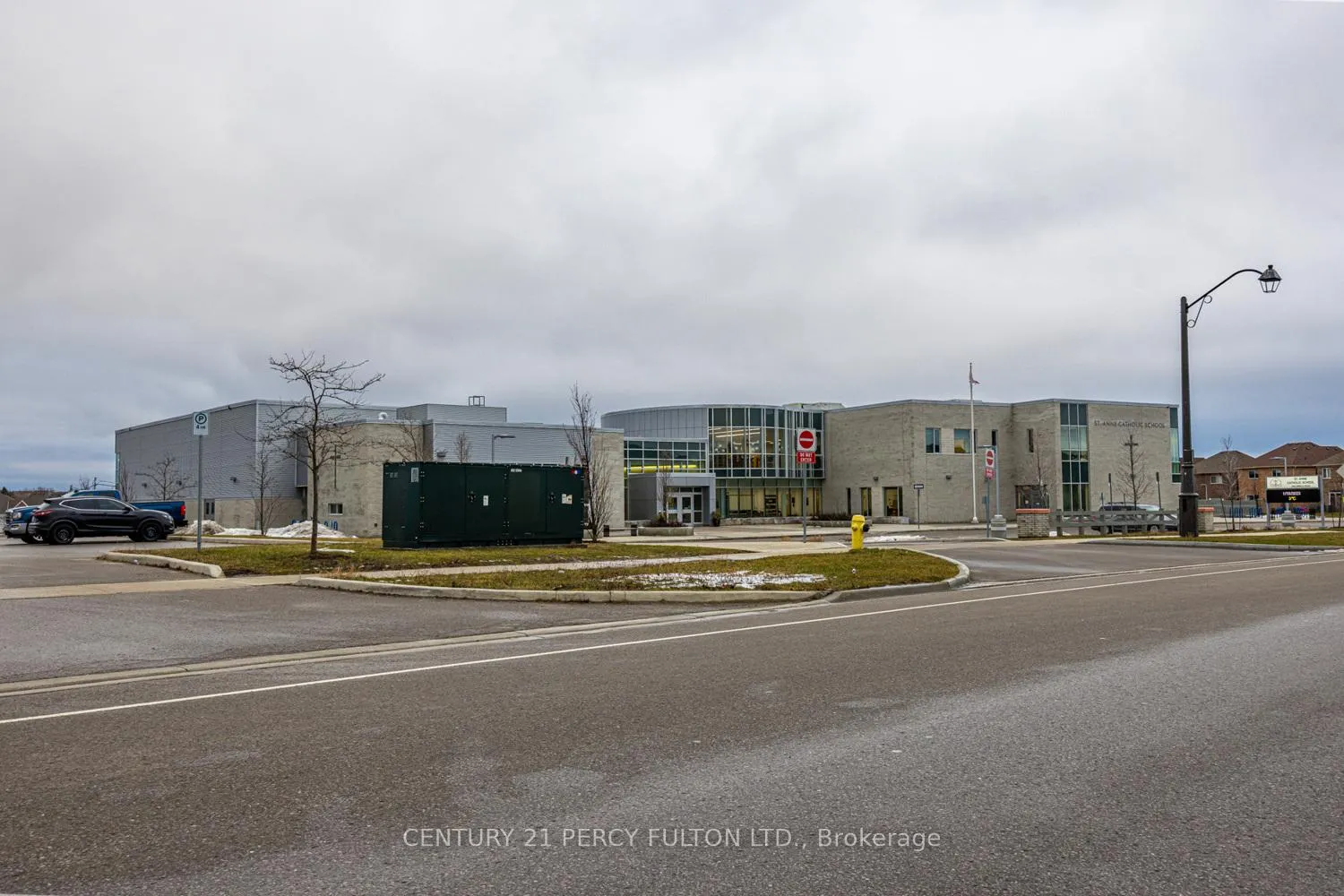 Photo 36 of 2486 Bridle Road, Oshawa, Windfields — HOMEH