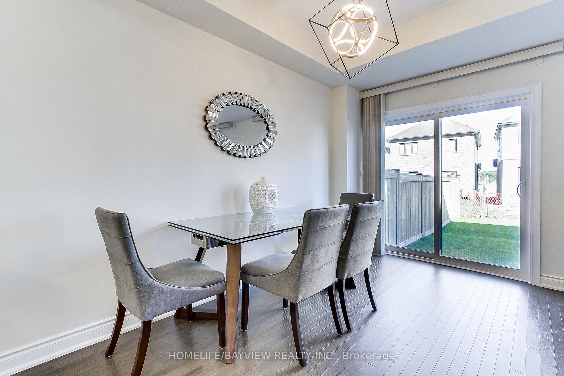 Photo 13 of 70 Lorne Thomas Place, New Tecumseth, Alliston — HOMEH