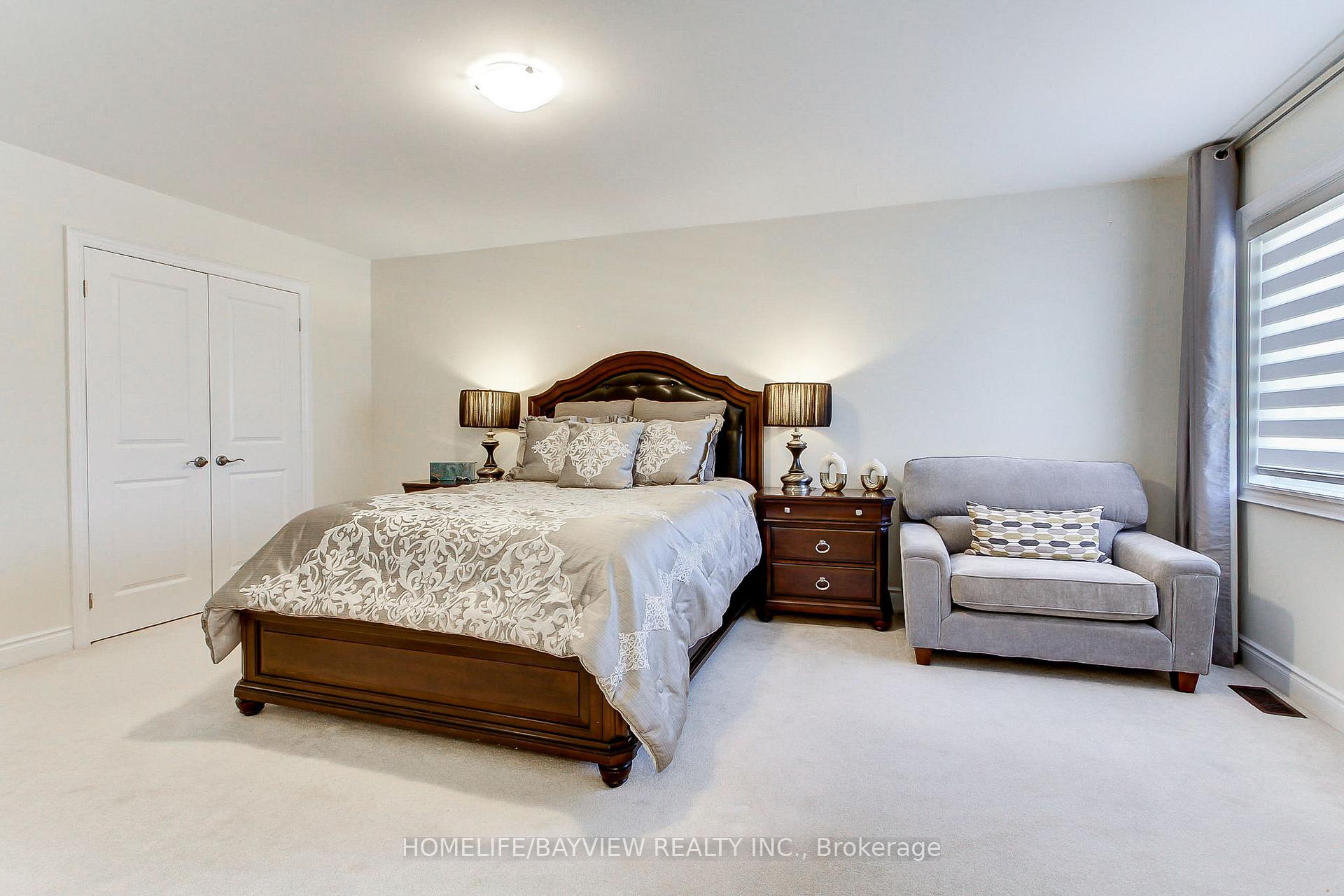 Photo 23 of 70 Lorne Thomas Place, New Tecumseth, Alliston — HOMEH