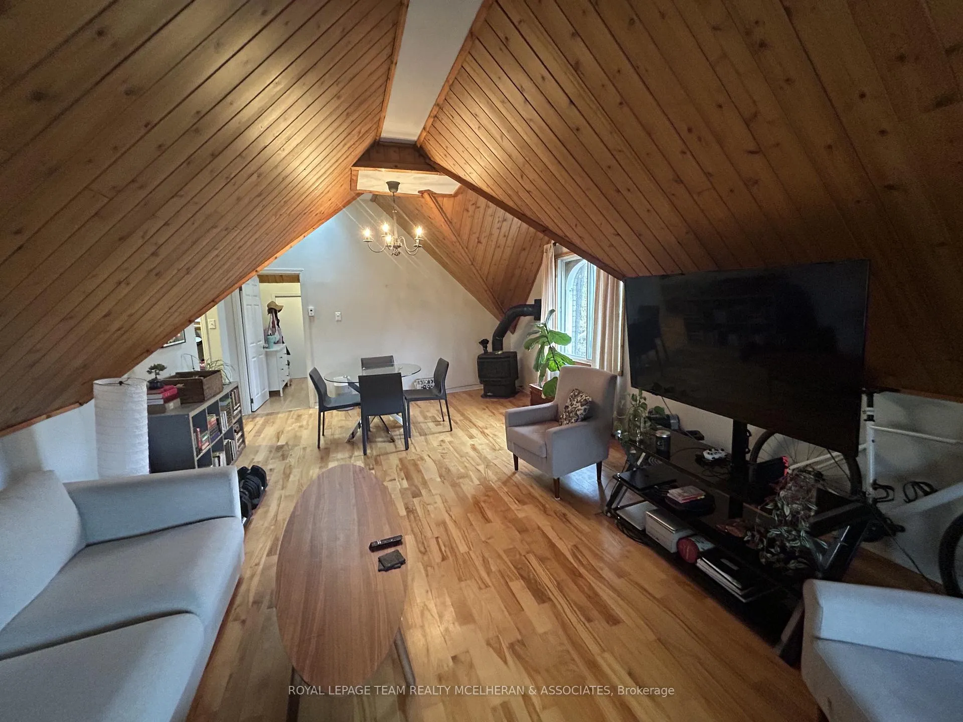 Photo 5 of Unit 2, 92 Queen Elizabeth Drive, Ottawa, Ottawa Centre/Golden Triangle — HOMEH