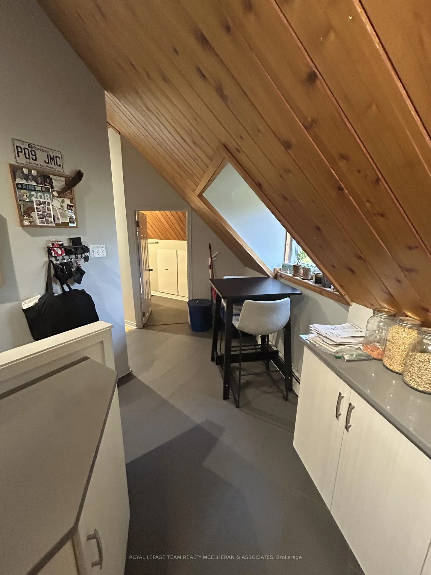 Photo 11 of Unit 2, 92 Queen Elizabeth Drive, Ottawa, Ottawa Centre/Golden Triangle — HOMEH