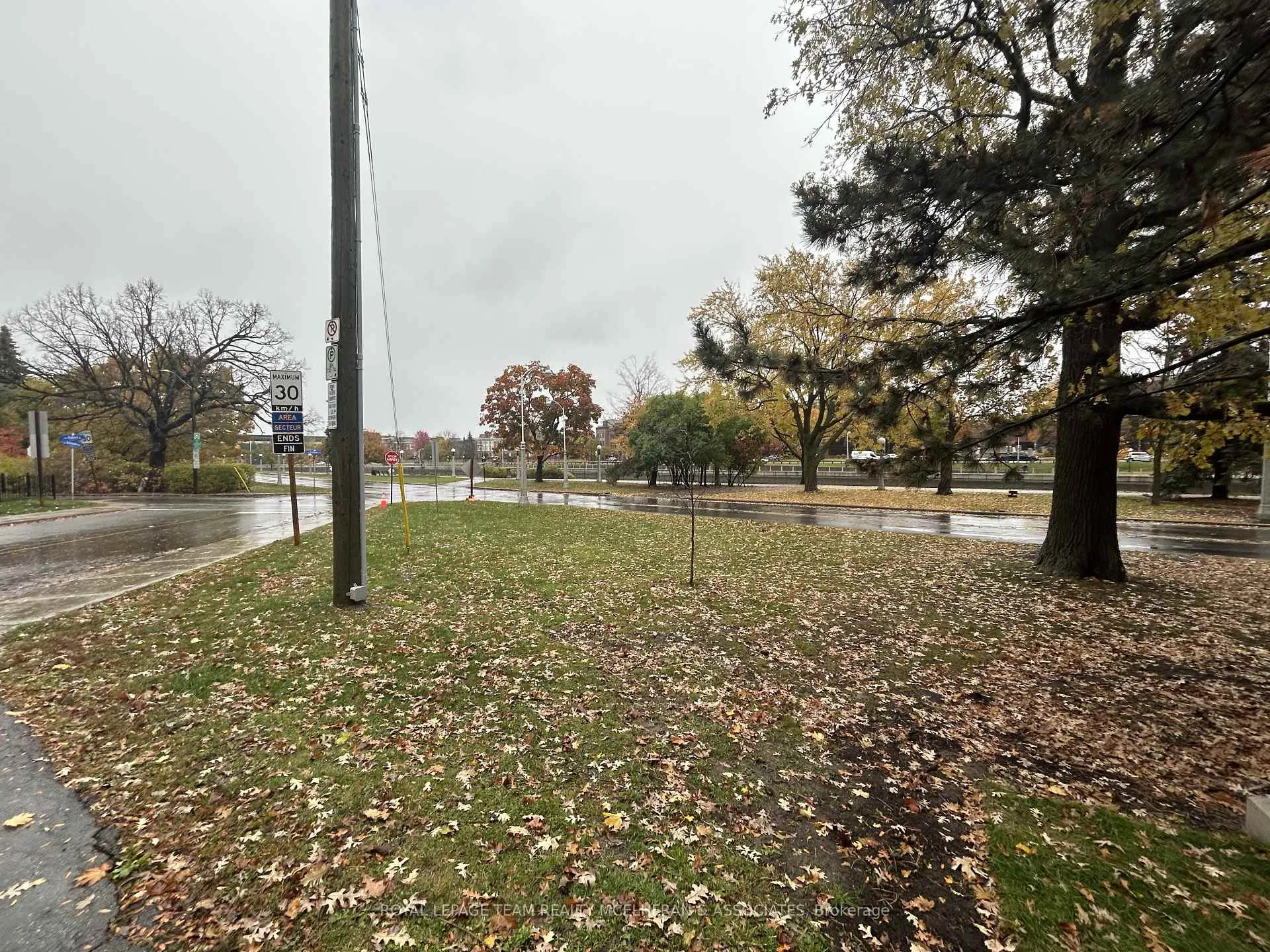 Photo 19 of Unit 2, 92 Queen Elizabeth Drive, Ottawa, Ottawa Centre/Golden Triangle — HOMEH