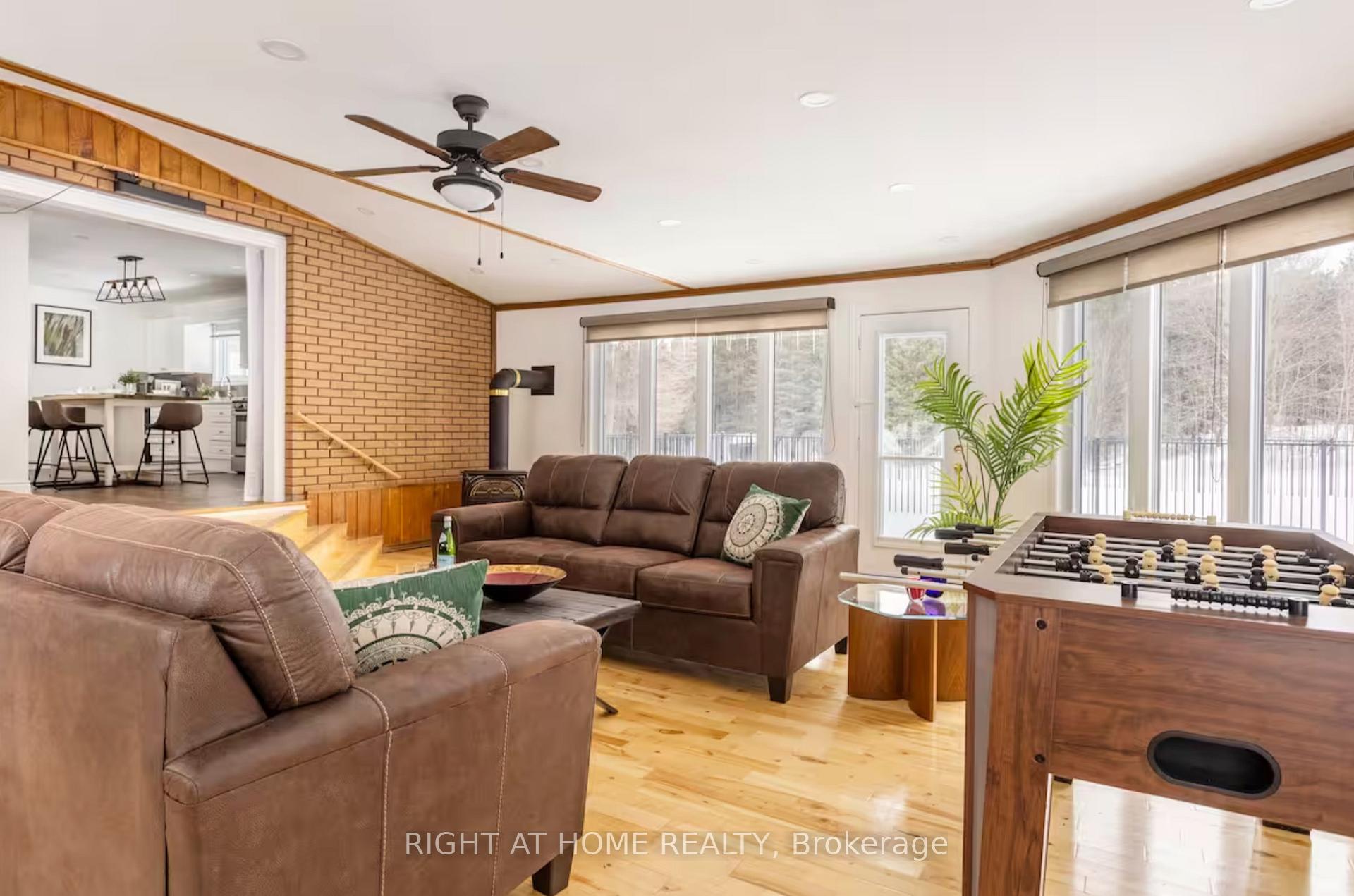 Photo 4 of 938335 Airport Road, Mulmur, Rural Mulmur — HOMEH
