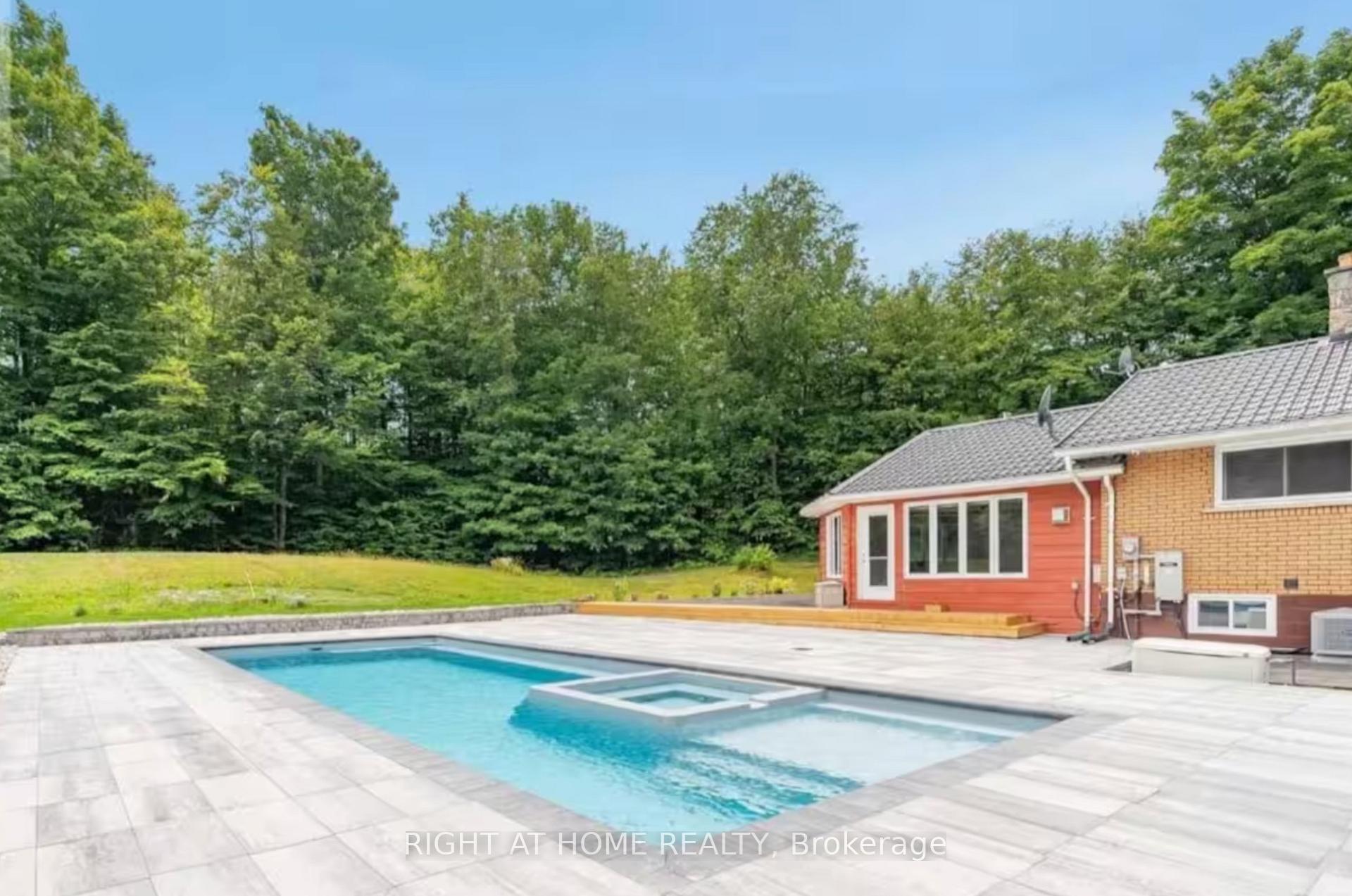 Photo 17 of 938335 Airport Road, Mulmur, Rural Mulmur — HOMEH