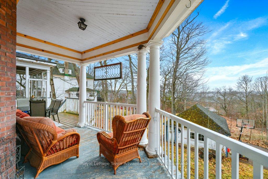 Photo 4 of 20 Belvedere Avenue, Parry Sound — HOMEH