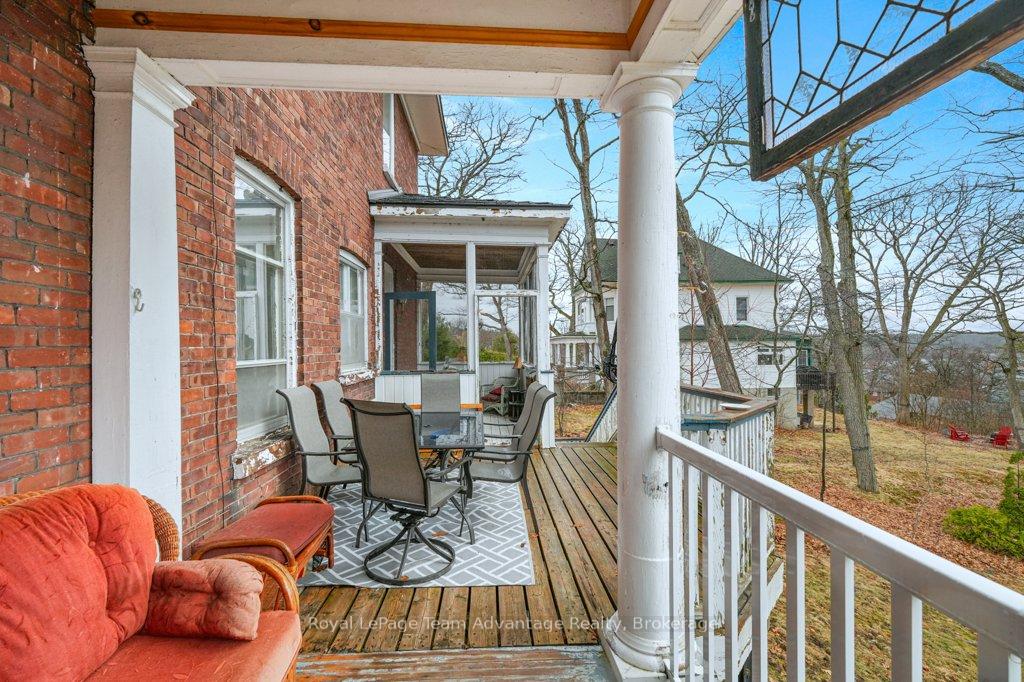 Photo 5 of 20 Belvedere Avenue, Parry Sound — HOMEH