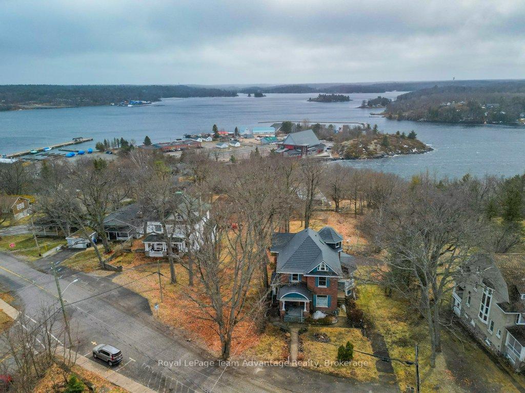 Photo 7 of 20 Belvedere Avenue, Parry Sound — HOMEH