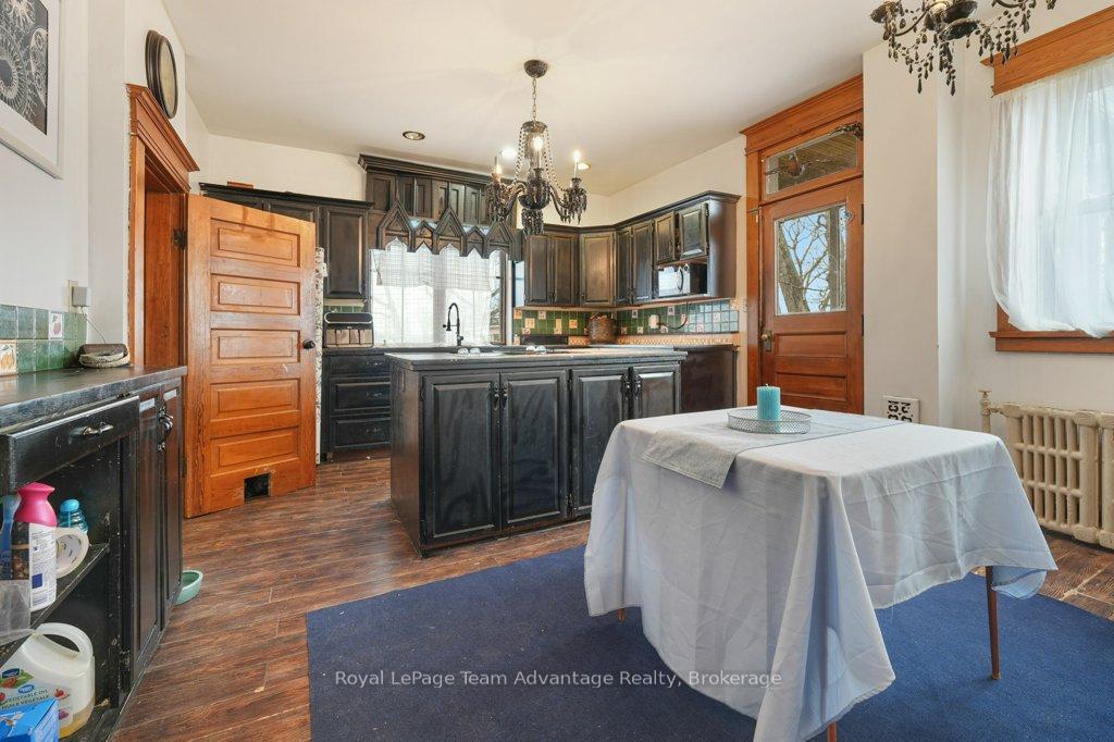 Photo 14 of 20 Belvedere Avenue, Parry Sound — HOMEH