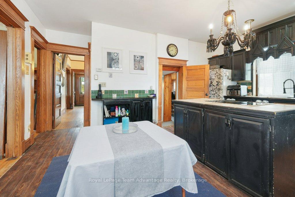 Photo 15 of 20 Belvedere Avenue, Parry Sound — HOMEH